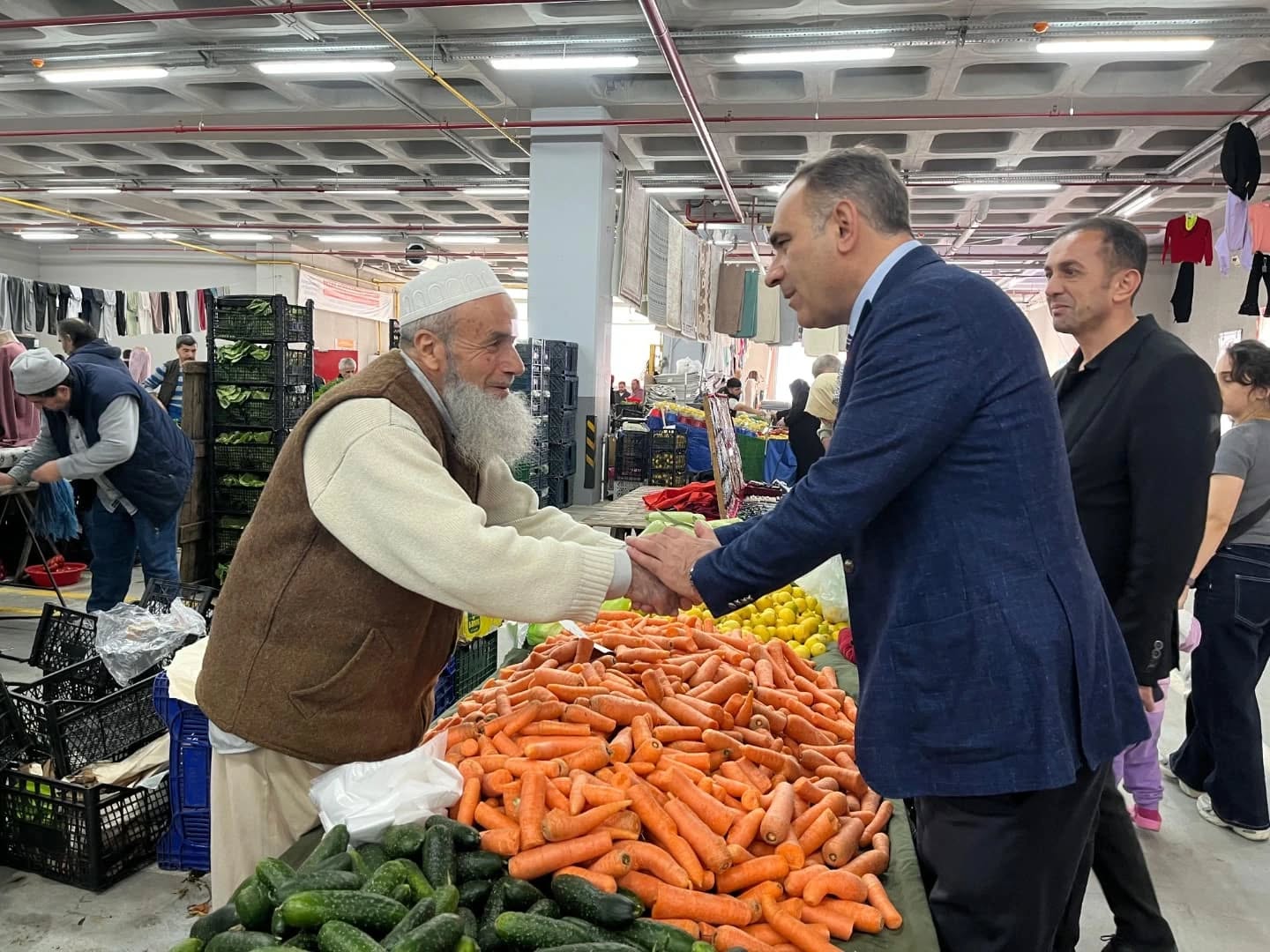 ÇARŞI PAZAR EL ELE