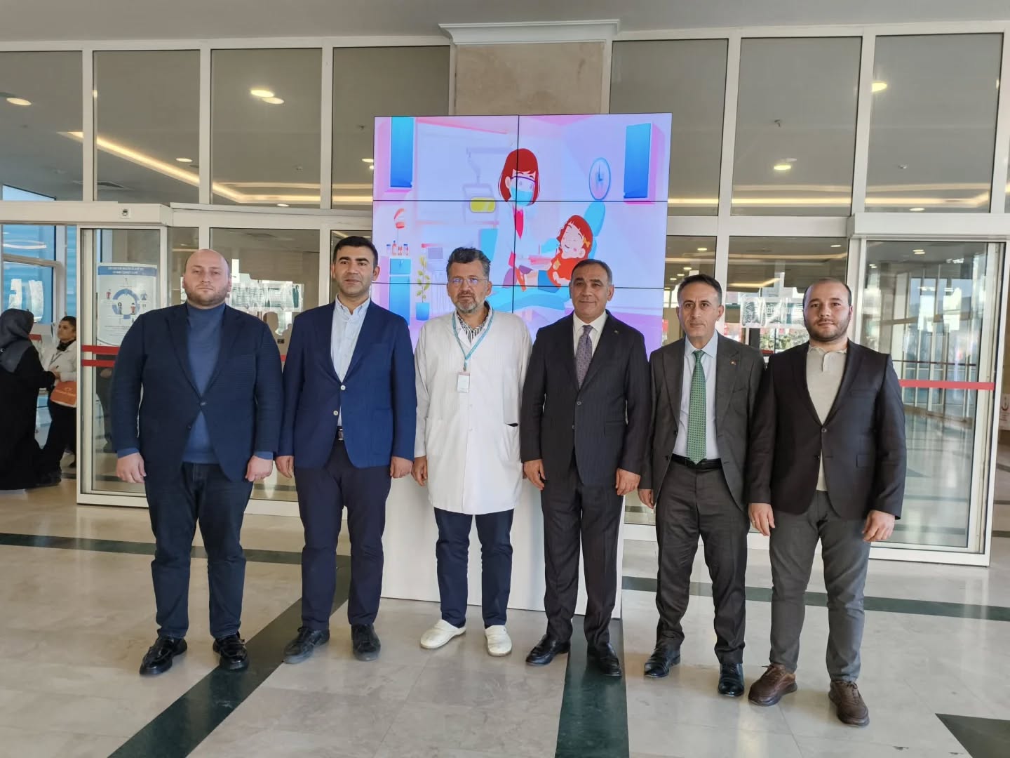 HASTA YAKINLARINA ZİYARET